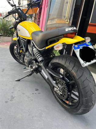 DUCATI SCRAMBLER ICON 